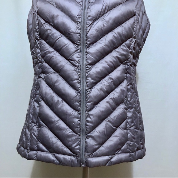 32 Degrees NWT Packable Puffer Vest Women M - Picture 3 of 12